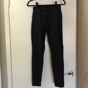 J BRAND “super skinny” Black Jeans